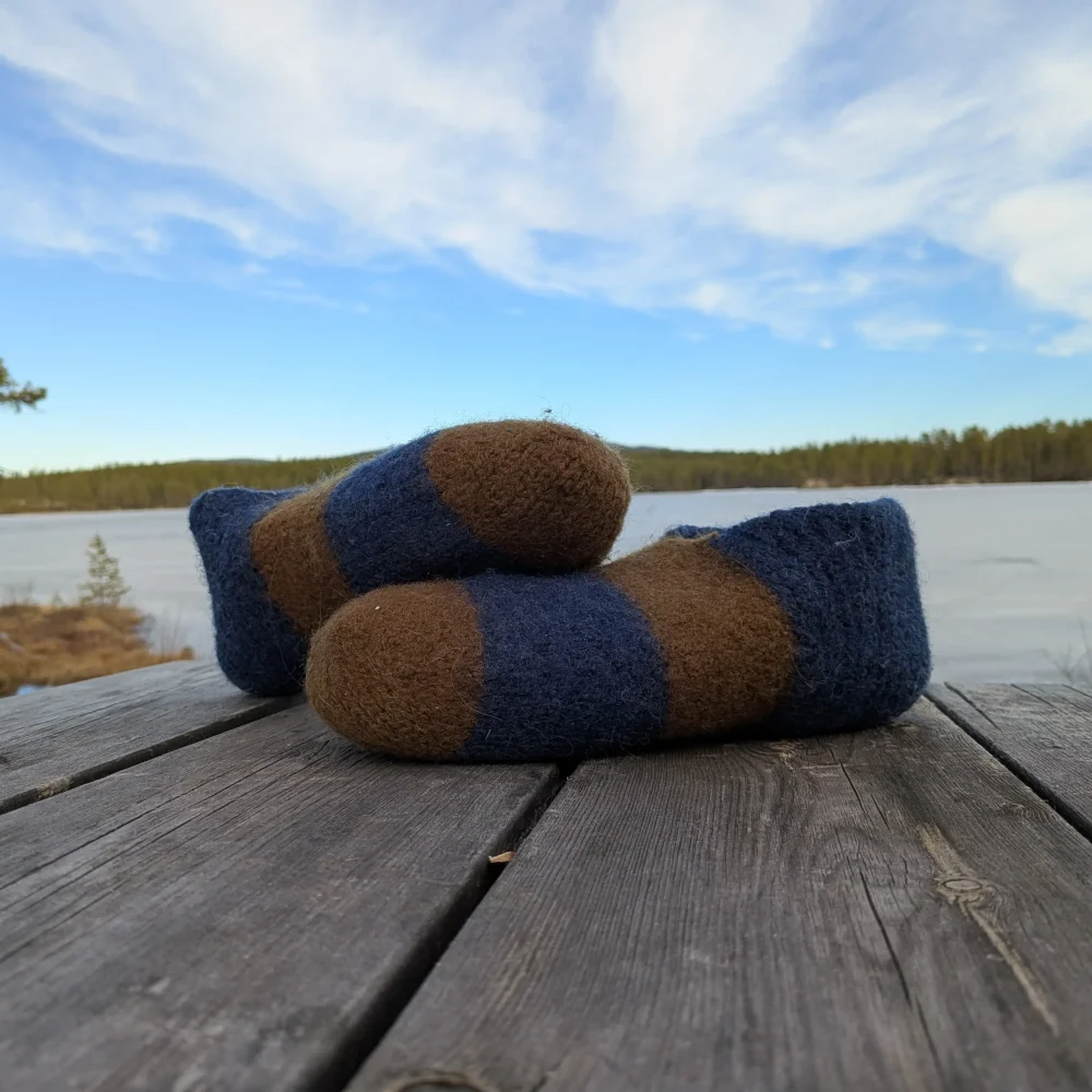 brown slippers 4